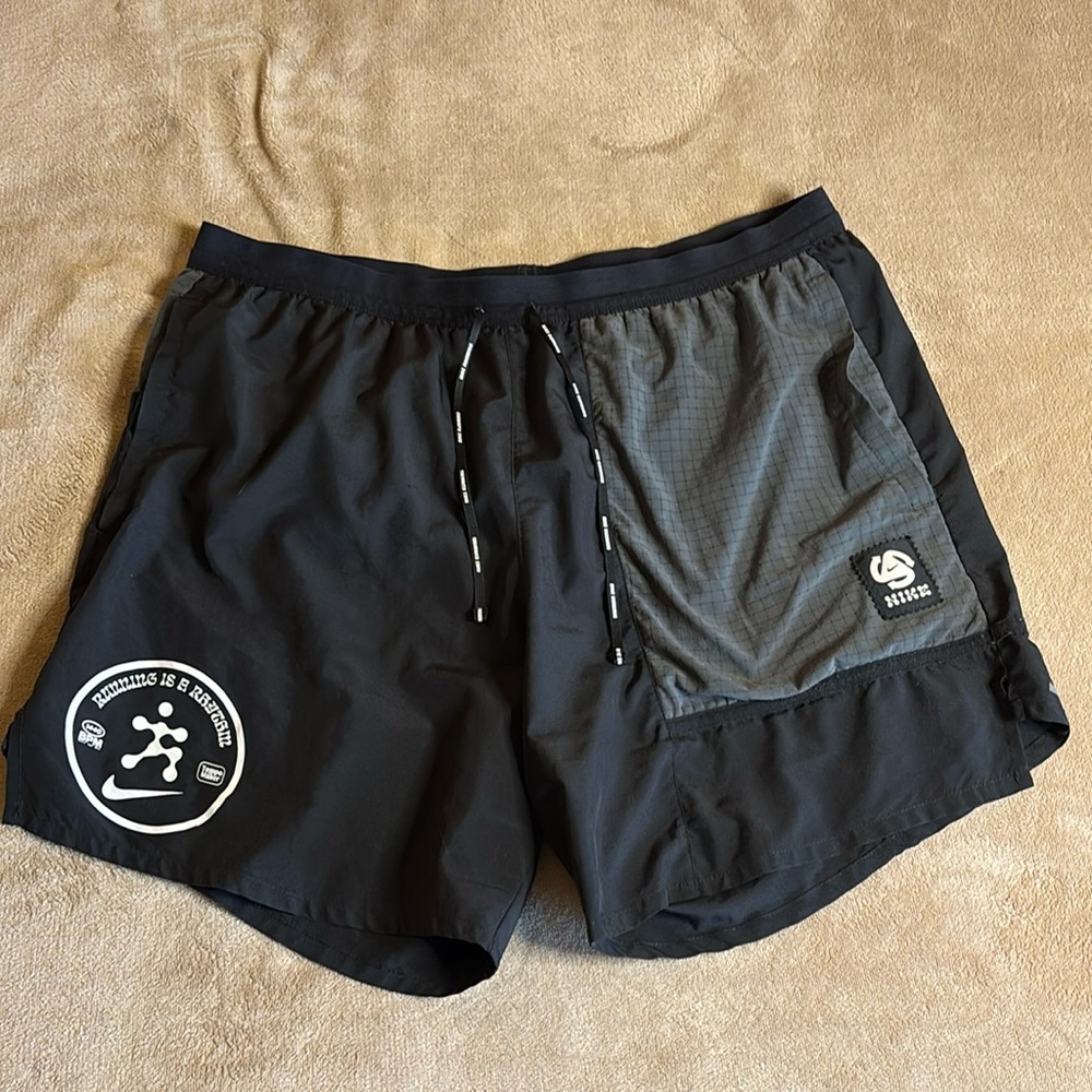 COPY - Nike Running shorts 5 1/2 “ with brief lining